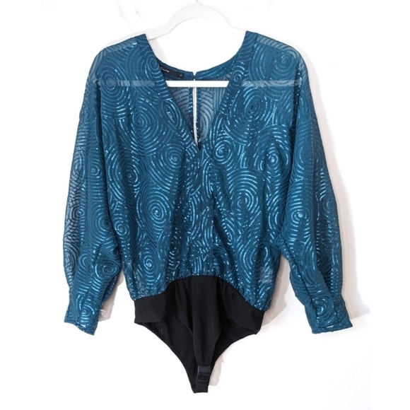 𝅺NMZ Collection Turquoise Sequin Bodysuit small - Picture 1 of 12